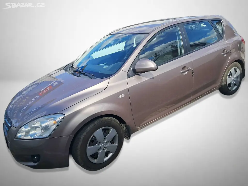 Kia Cee´d, 1.4 CVVT, Serv.kniha, Tažné